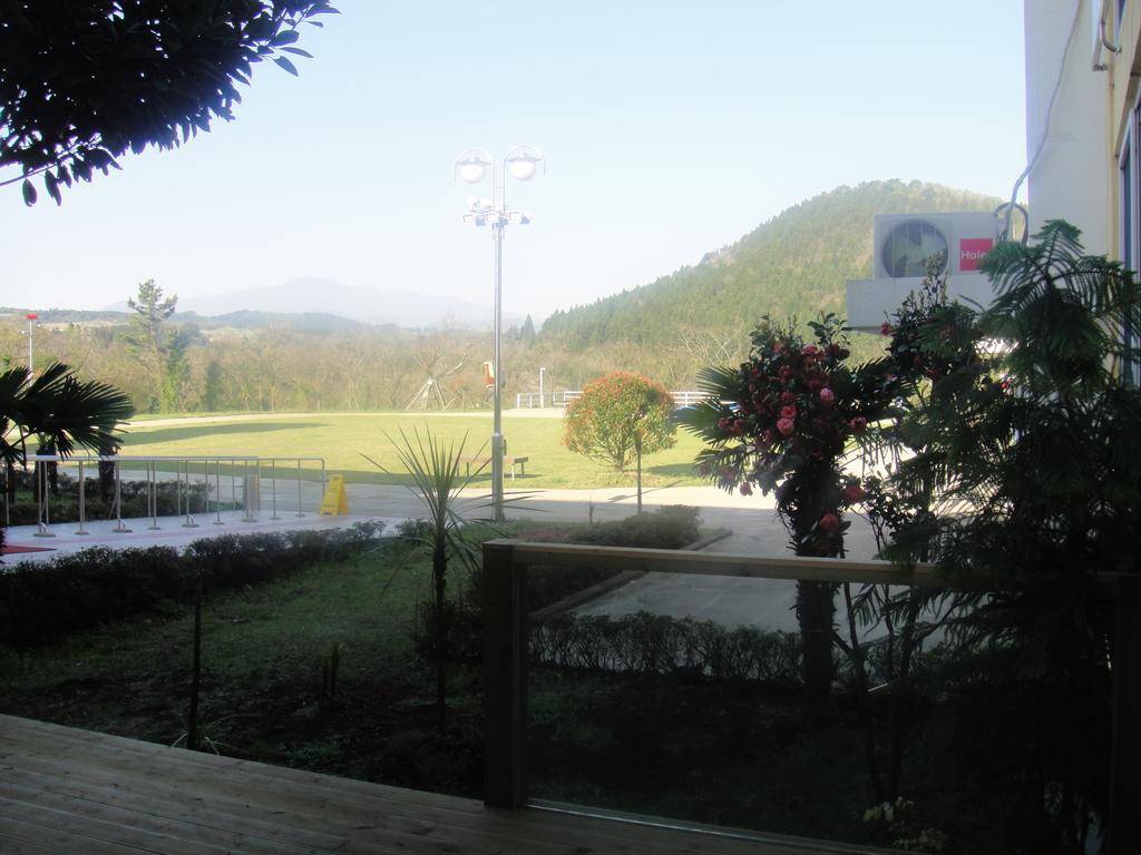 Geomunoreum Hostel Čedžu Exteriér fotografie