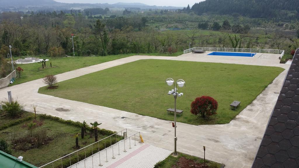 Geomunoreum Hostel Čedžu Exteriér fotografie