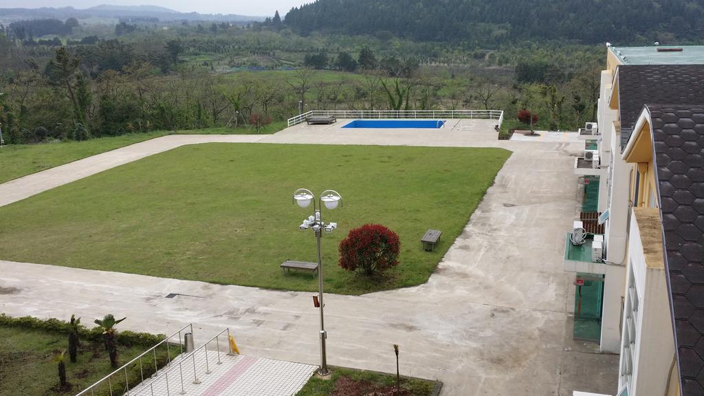 Geomunoreum Hostel Čedžu Exteriér fotografie