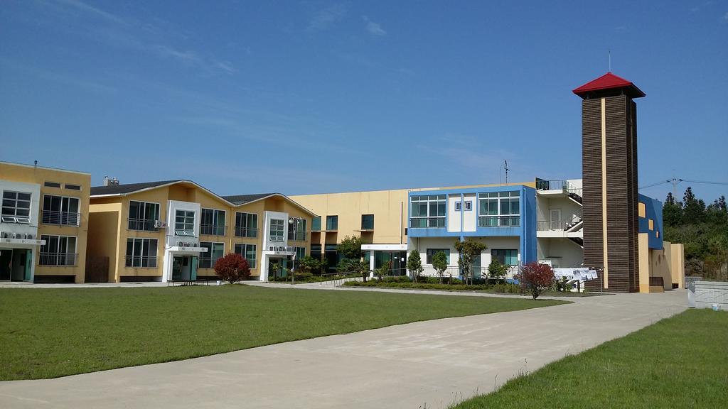 Geomunoreum Hostel Čedžu Exteriér fotografie