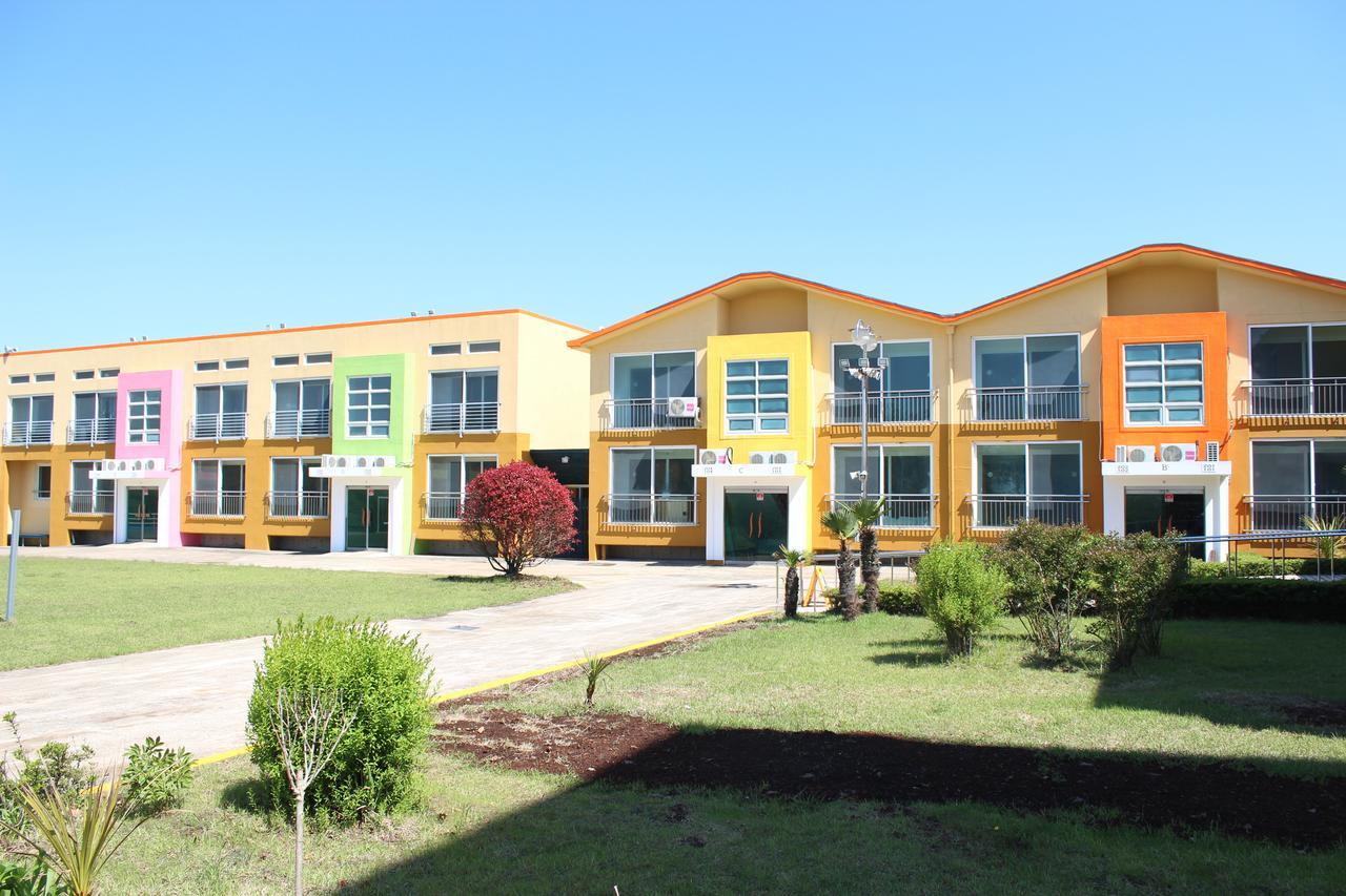 Geomunoreum Hostel Čedžu Exteriér fotografie